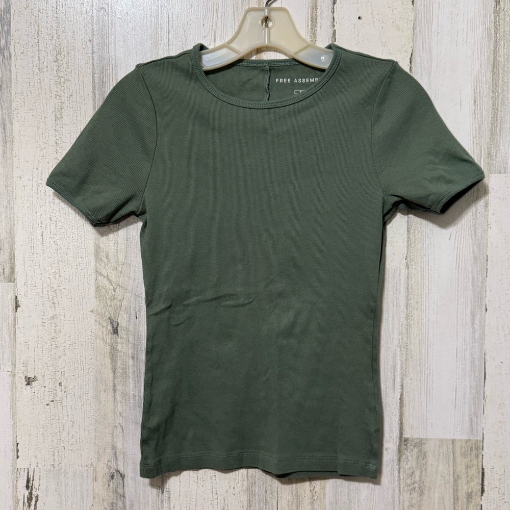 Ribbed Sage Short Sleeve Slim Fit Crew Neck